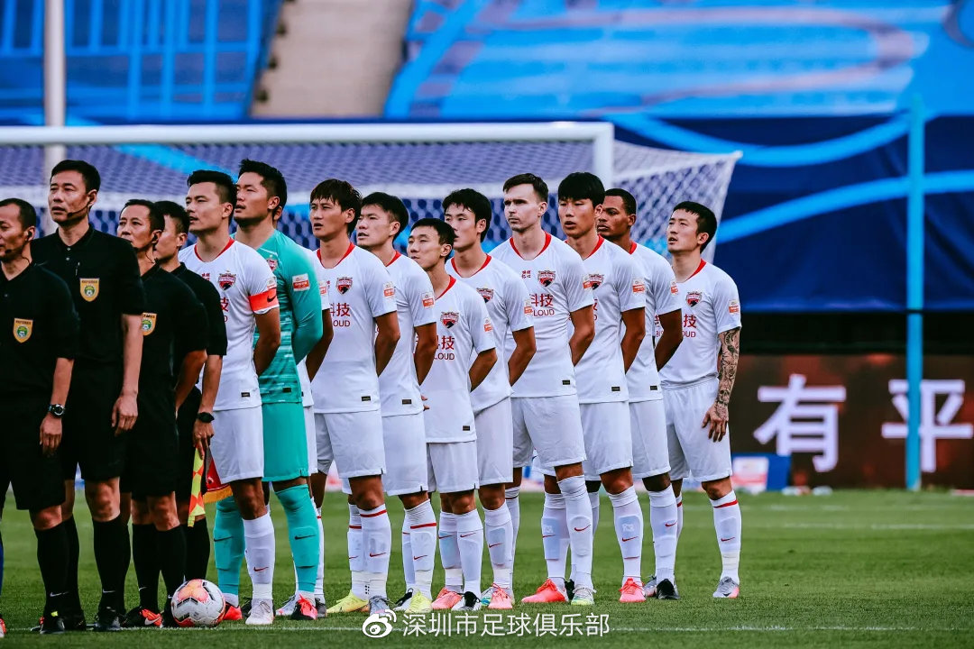 mk体育官方网站-深圳男篮迎中超关键赛；清晨强势反弹；球迷炸锅；年轻球员得到机会